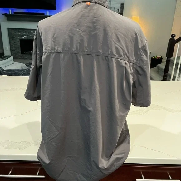 Dark Gray Short Sleeve Button-Up Shirt Men’s Large - Picture 5 of 10